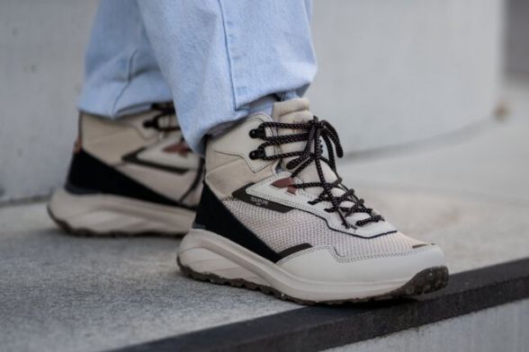 Close-up of grey shoes with a sporty look